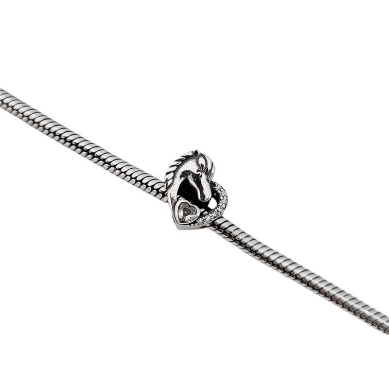 BERLOQUE CAVALO EM FORMATO DE CORAÇÃO