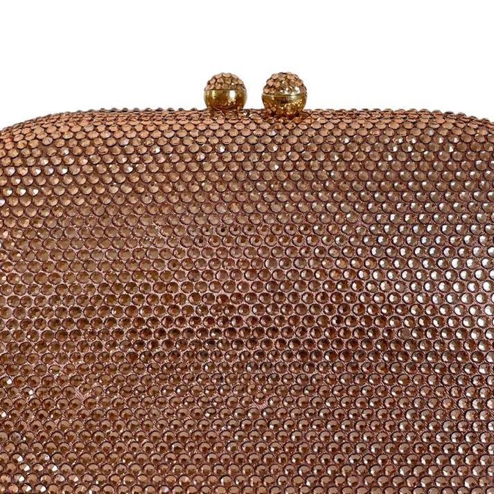 BOLSA CLUTCH OVAL CRAVEJADA