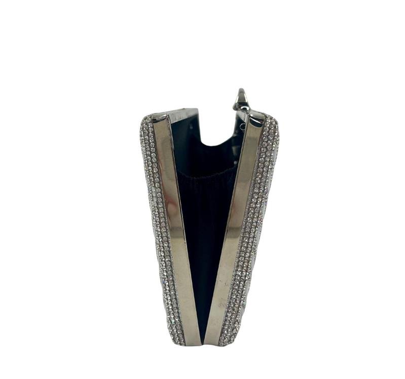 BOLSA CLUTCH LISTRAS TRIANGULARES